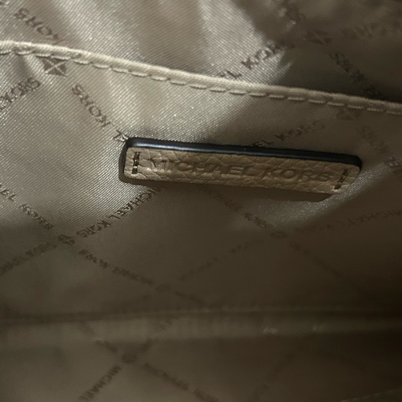 Michael Kors Beige Wristlet with Gold Accents - Picture 10 of 11